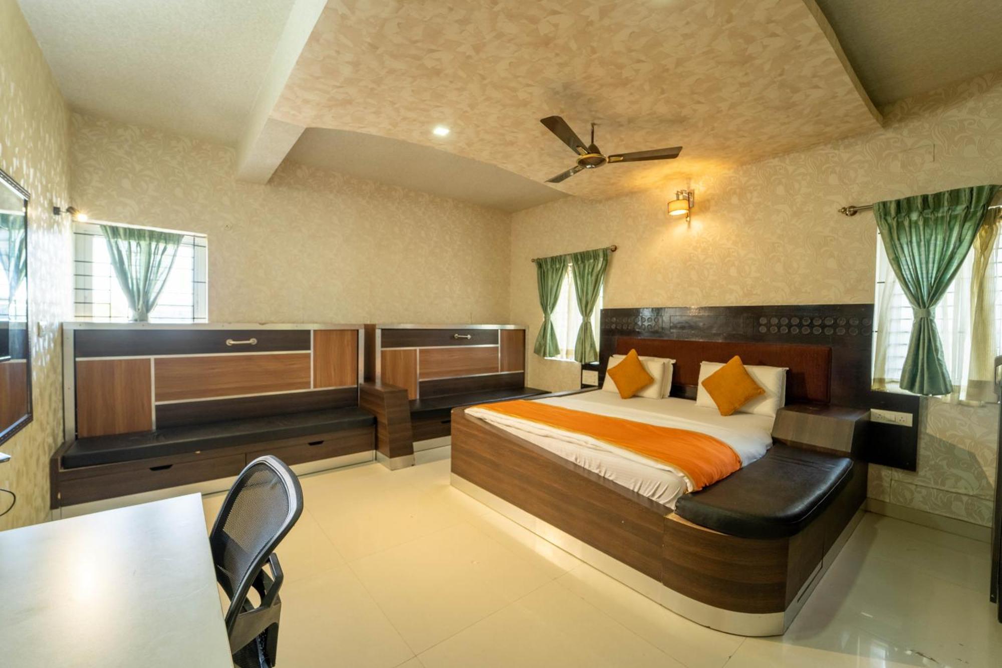 Seasons Suites Koramangala Μπανγκαλόρ Δωμάτιο φωτογραφία