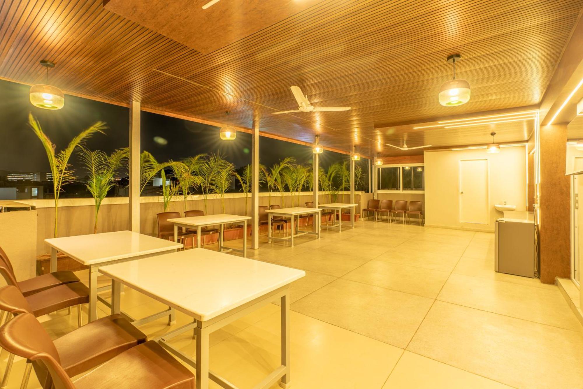 Seasons Suites Koramangala Μπανγκαλόρ Εξωτερικό φωτογραφία